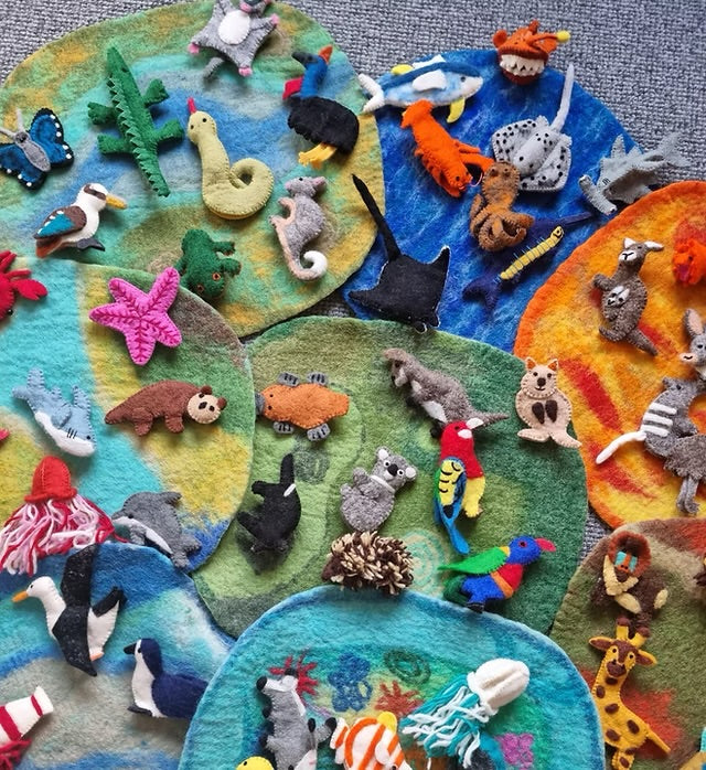 Create & Wonder - Finger Puppet Sets