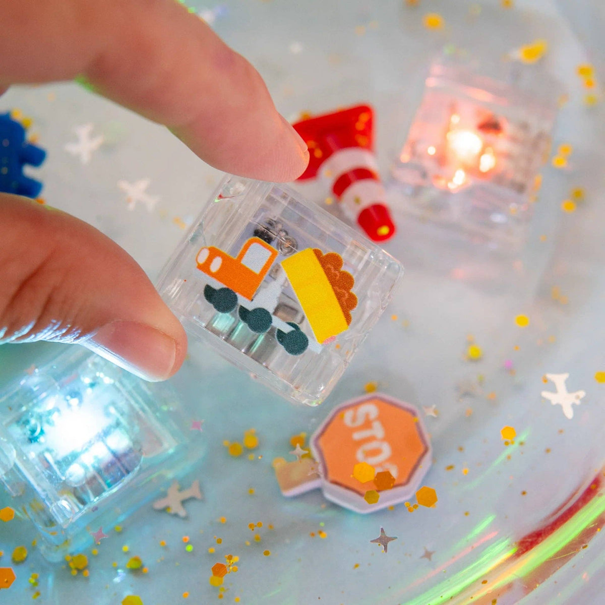GLO Pals - Light-Up Cubes, Auto Gift Set 6pk - Limited Edition