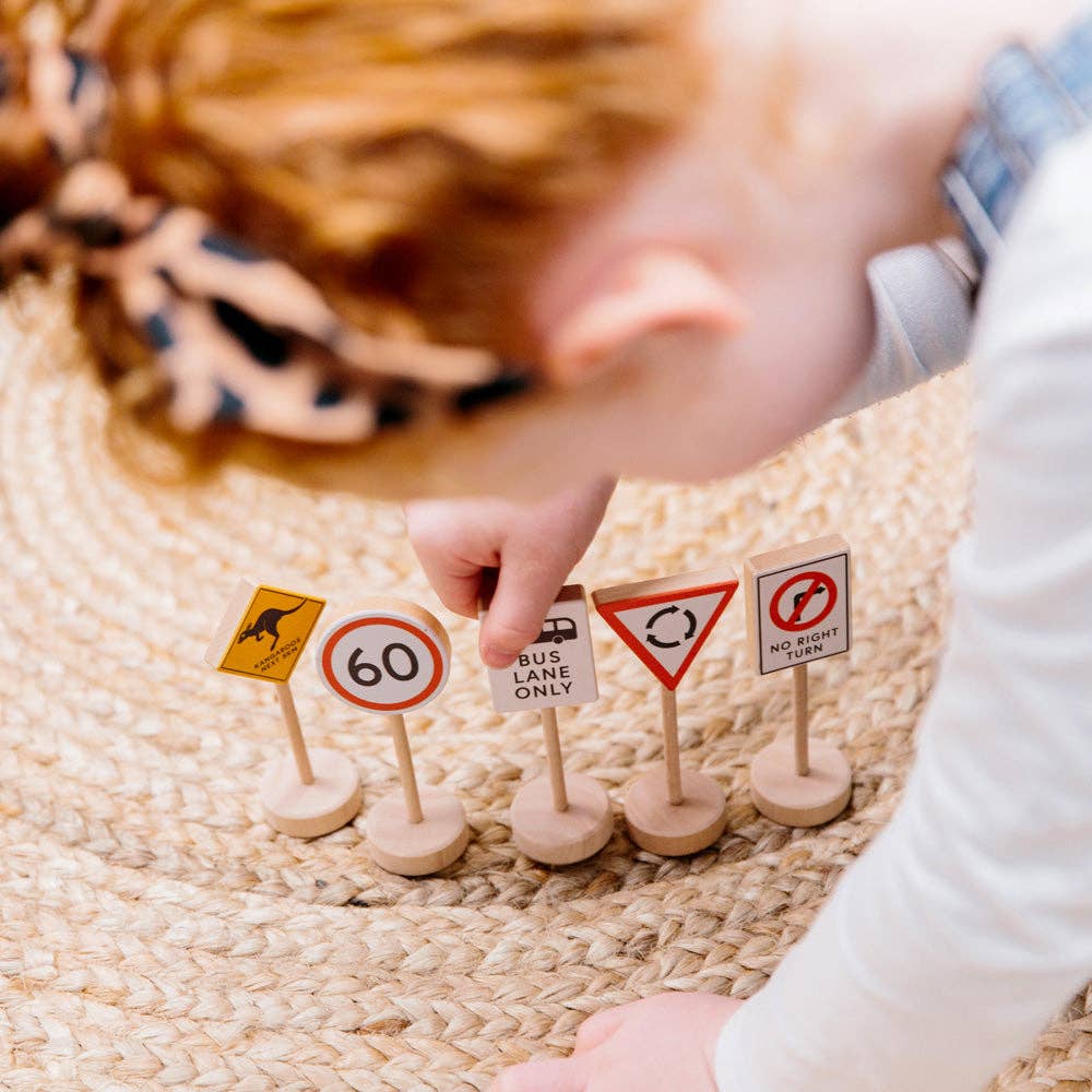 Make Me Iconic - Wooden Aussie Road Signs