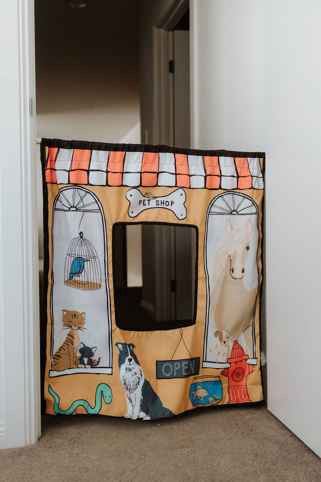 The Cozy Cube - Pet Shop/ Vet Play Panel