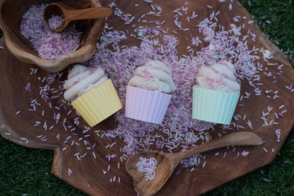 Kinfolk Pantry - Cupcake Mould Set of 3