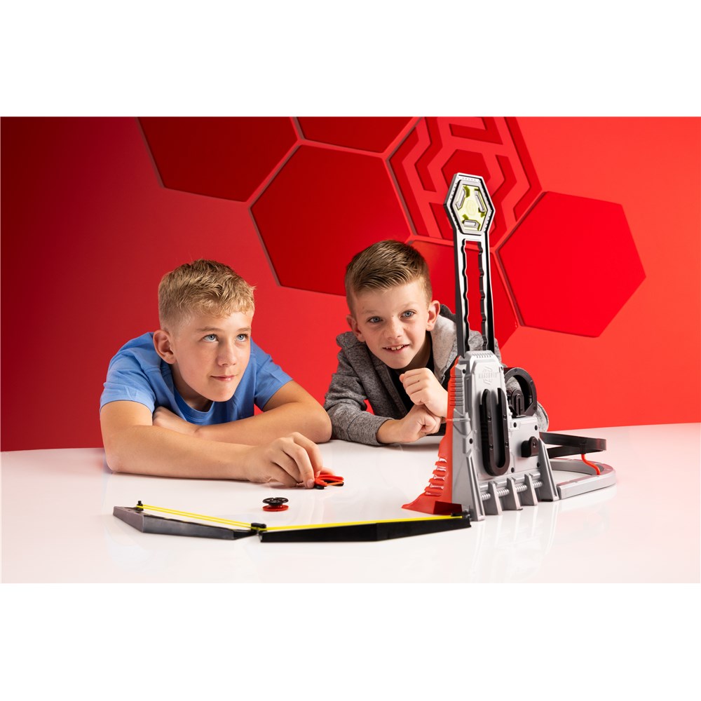 Magshuto Vert Tower - Fat Brain Toys