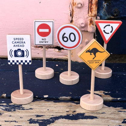 Make Me Iconic - Wooden Aussie Road Signs