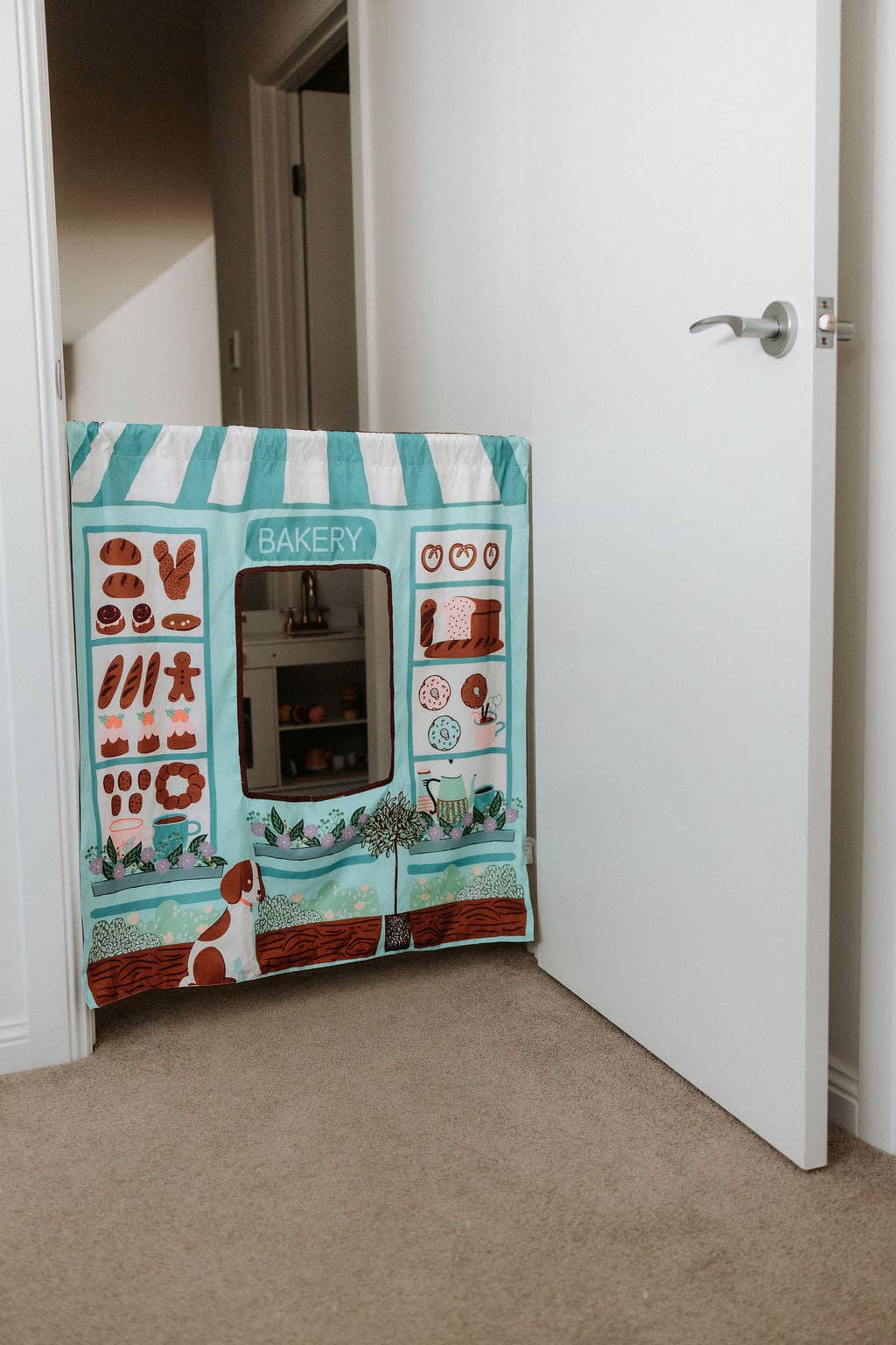 The Cozy Cube - Cafe/ Bakery Play Panel