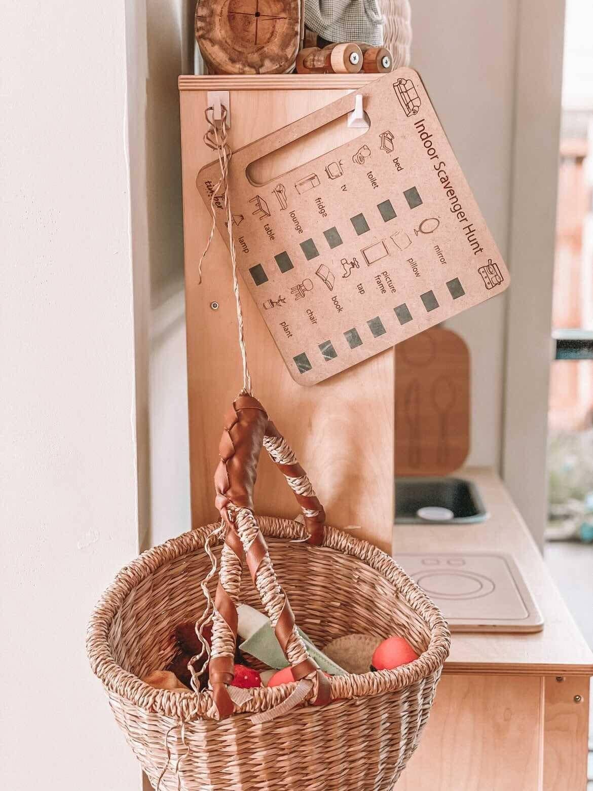 Indoor Scavenger Hunt Board - Timber Tots