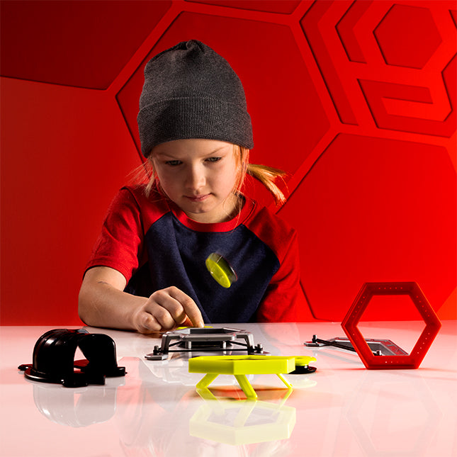 Magshuto Stunt Park - Fat Brain Toys